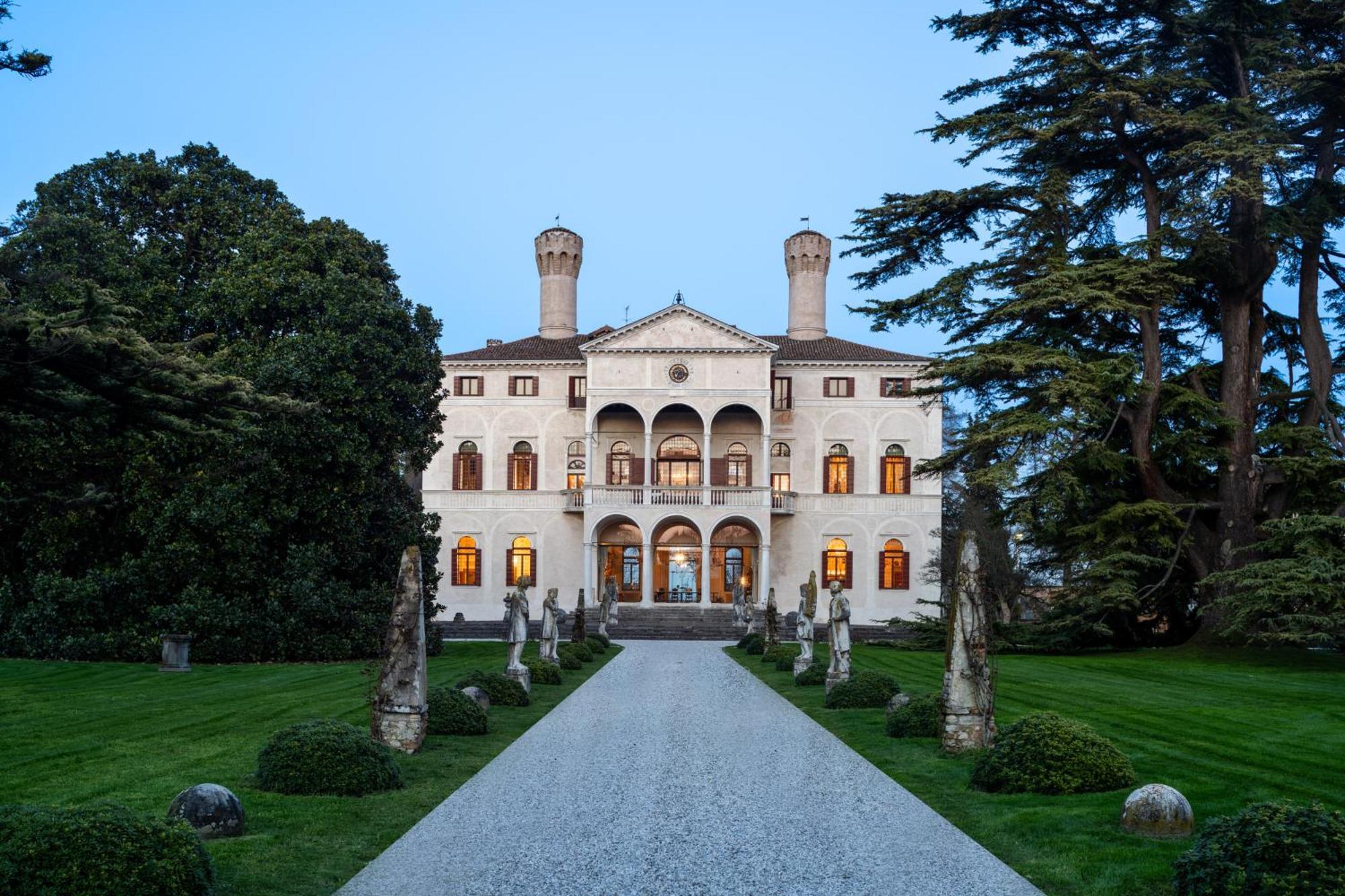 Castello Di Roncade Guest House Exterior photo