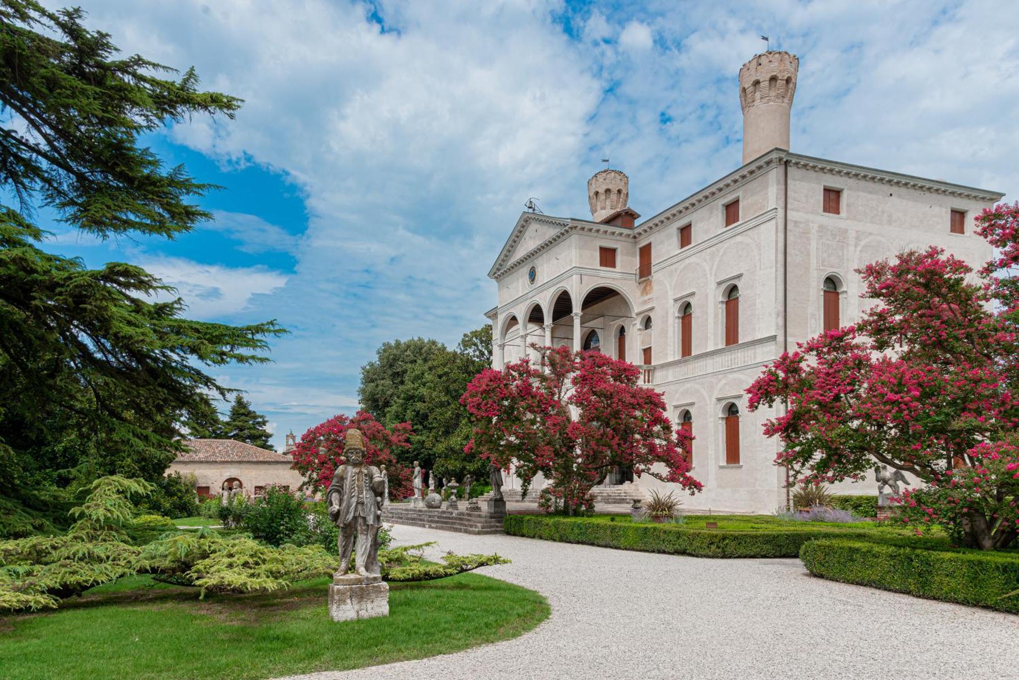 Castello Di Roncade Guest House Exterior photo