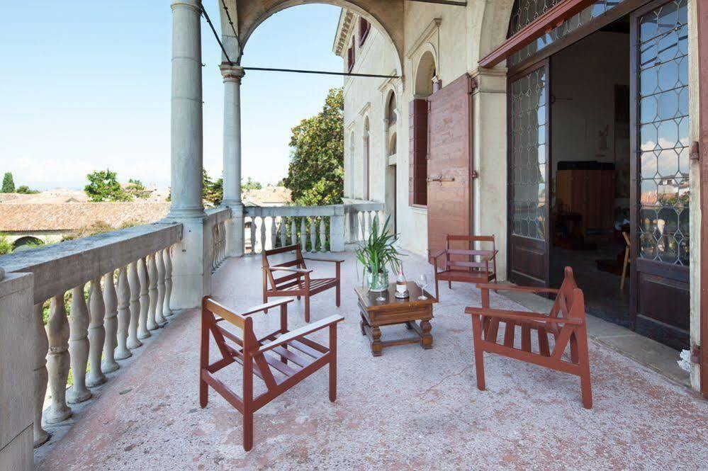 Castello Di Roncade Guest House Exterior photo